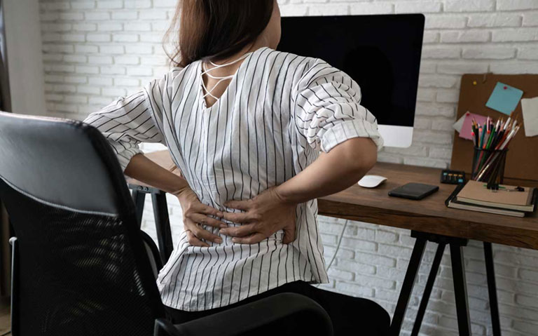 Hướng dẫn các mẹo giảm đau lưng ở dân văn phòng