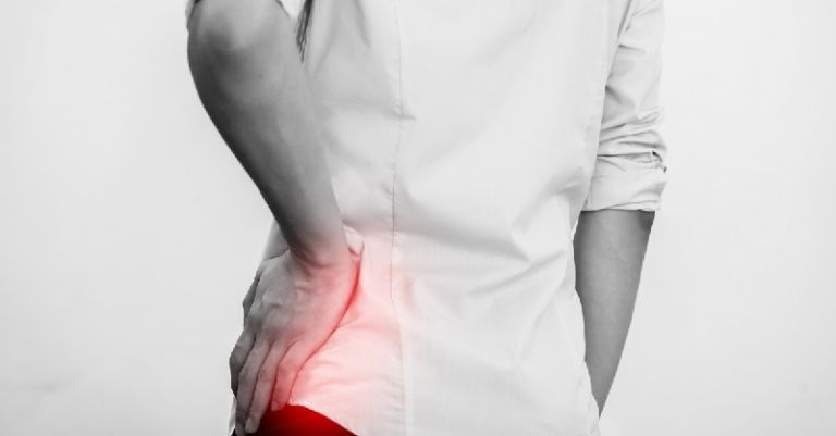 Đau lưng trái phần eo là triệu chứng của bệnh thoát vị đĩa đệm